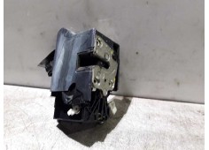 Recambio de cerradura puerta delantera derecha para dacia sandero stepway referencia OEM IAM 805026816R  