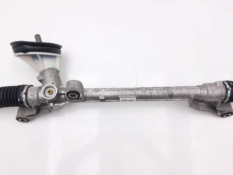 Recambio de cremallera direccion para ford fiesta (ccn) black edition referencia OEM IAM 8V513200CL  