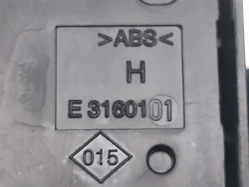 Recambio de warning para dacia dokker ambiance referencia OEM IAM E31601  