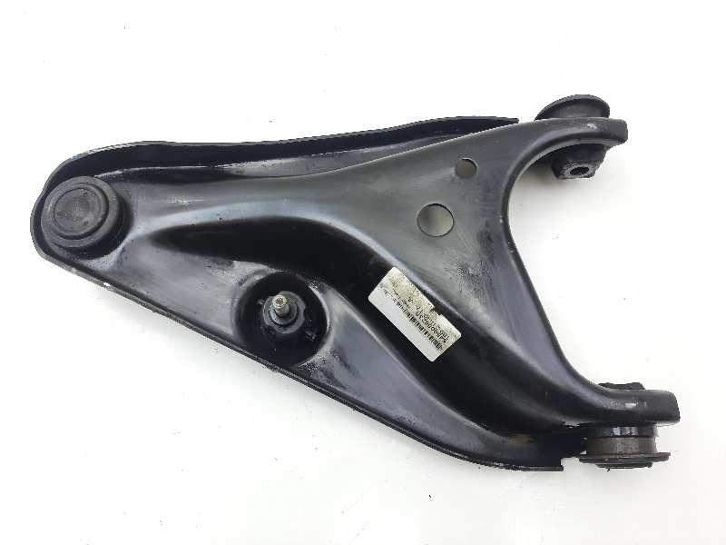 Recambio de brazo suspension inferior delantero derecho para dacia dokker ambiance referencia OEM IAM 545006623R  