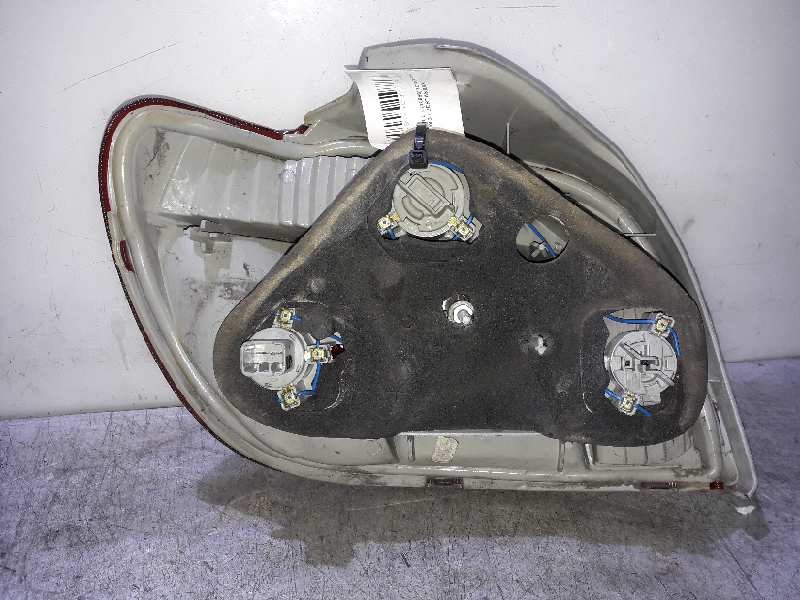 Recambio de piloto trasero derecho para toyota yaris (ncp1/nlp1/scp1) 1.0 linea sol referencia OEM IAM   