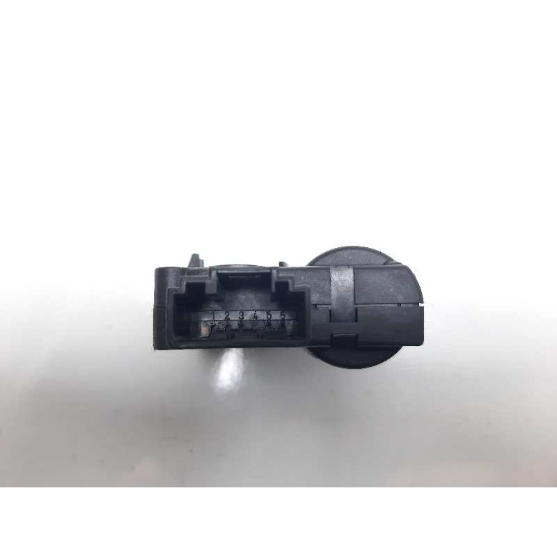 Recambio de motor apertura trampillas climatizador para audi a8 (4e2) 3.0 tdi quattro referencia OEM IAM 4F0820511B 0132801369 