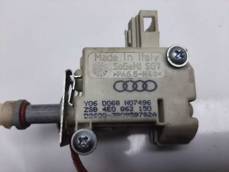Recambio de tapa exterior combustible para audi a8 (4e2) 3.0 tdi quattro referencia OEM IAM 4E0862150  