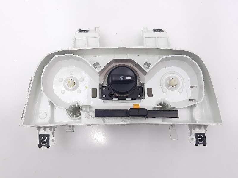 Recambio de mando climatizador para fiat qubo (300) dynamic referencia OEM IAM 735525783  