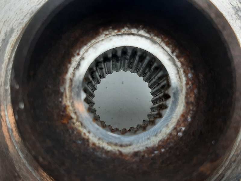 Recambio de mangueta delantera izquierda para dacia dokker ambiance referencia OEM IAM 400151KK0A  