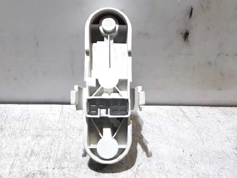 Recambio de portalamparas para volvo s40 berlina 1.9 d+ lse referencia OEM IAM   