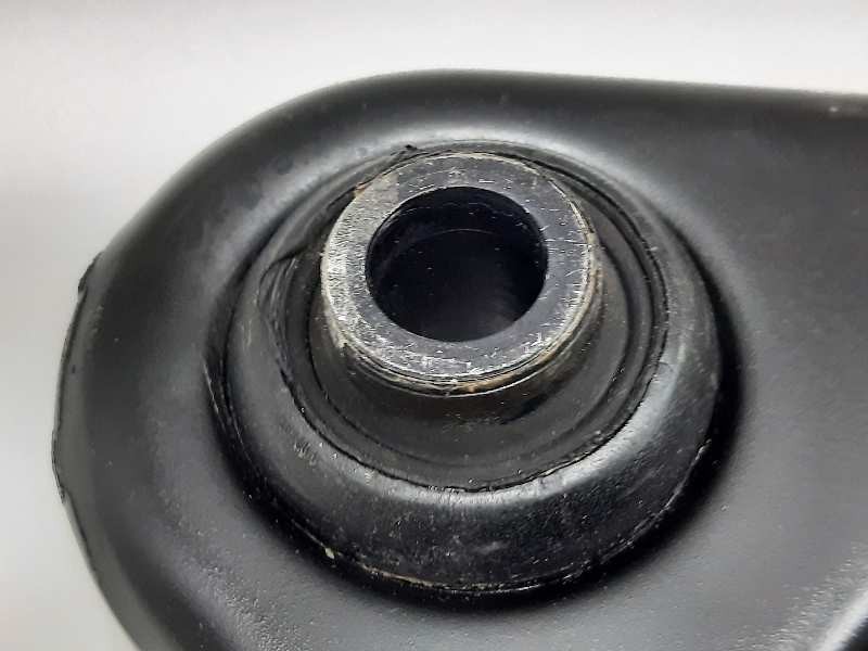 Recambio de brazo suspension inferior delantero derecho para citroen c4 cactus feel referencia OEM IAM   