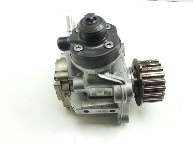 Recambio de bomba inyeccion para peugeot 208 access referencia OEM IAM 9688499680 0445010516 