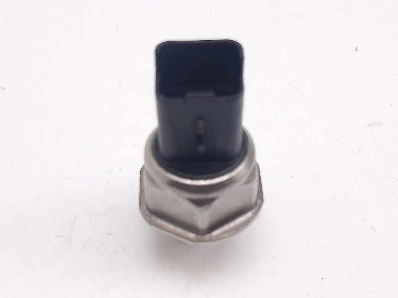 Recambio de sensor para peugeot 208 access referencia OEM IAM 9670076780  