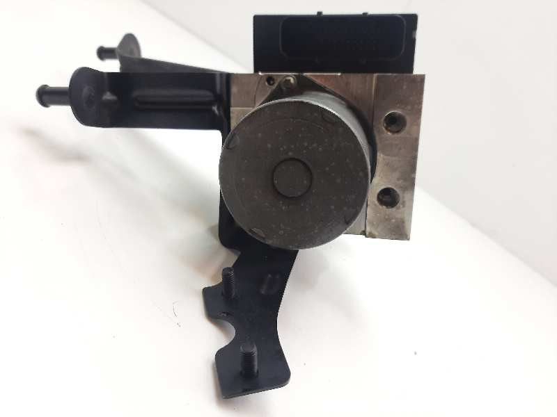 Recambio de abs para bmw serie 5 berlina (e60) 530d referencia OEM IAM 676970301 676970501 0265950375