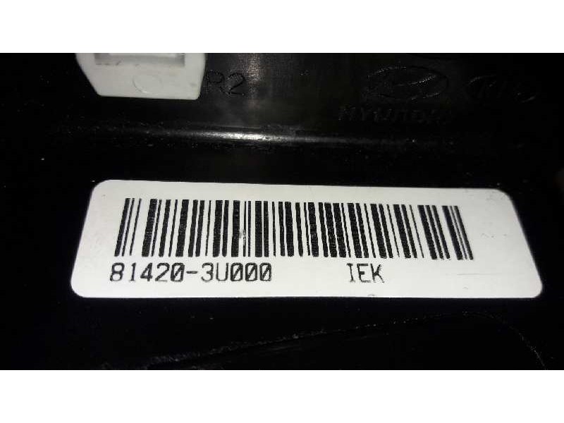 Recambio de cerradura puerta trasera derecha para kia sportage drive 4x2 referencia OEM IAM 814203U000  