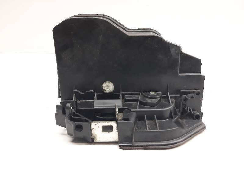 Recambio de cerradura puerta trasera izquierda para bmw serie 5 berlina (e60) 530d referencia OEM IAM 7154629  