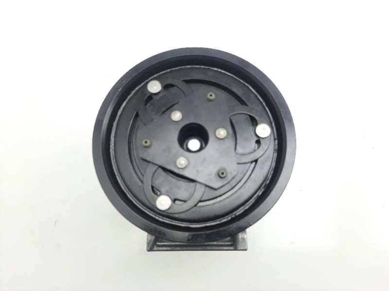 Recambio de compresor aire acondicionado para nissan juke (f15) acenta referencia OEM IAM 926003VC6B  