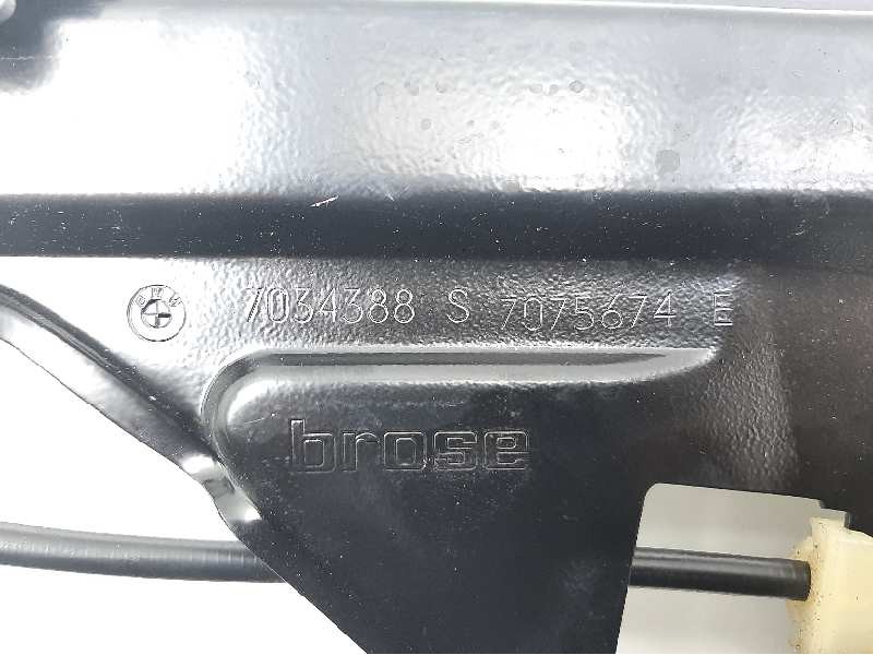 Recambio de elevalunas trasero derecho para bmw serie 5 berlina (e60) 530d referencia OEM IAM 7034388 51357184746 7075674