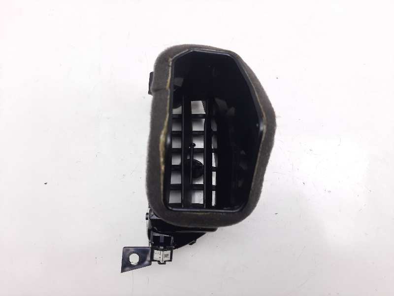 Recambio de rejilla aireadora para nissan juke (f15) acenta referencia OEM IAM 687501KE0A  