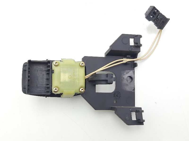 Recambio de mando multifuncion para bmw serie 5 berlina (e60) 530d referencia OEM IAM 61316947786 600429 