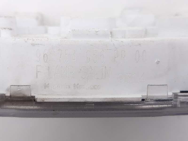 Recambio de luz interior para peugeot 208 (p2) active referencia OEM IAM 9675405600  