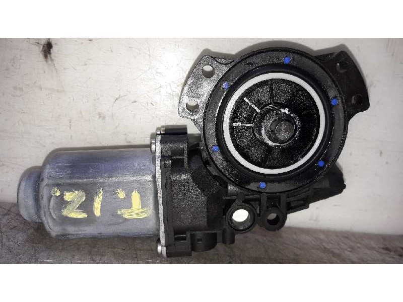 Recambio de motor elevalunas trasero izquierdo para kia sportage drive 4x2 referencia OEM IAM 402353B  