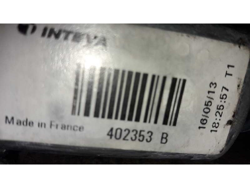 Recambio de motor elevalunas trasero izquierdo para kia sportage drive 4x2 referencia OEM IAM 402353B  