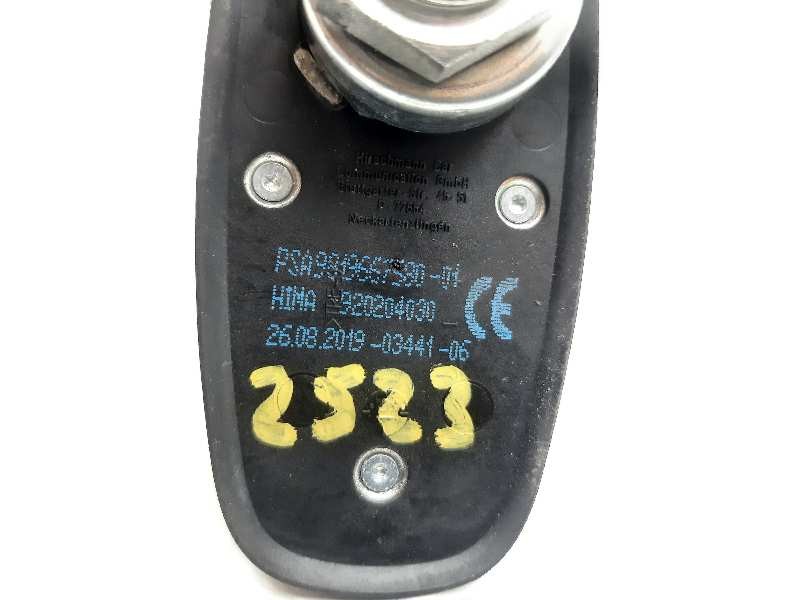 Recambio de antena para peugeot 208 (p2) active referencia OEM IAM 9819667580  