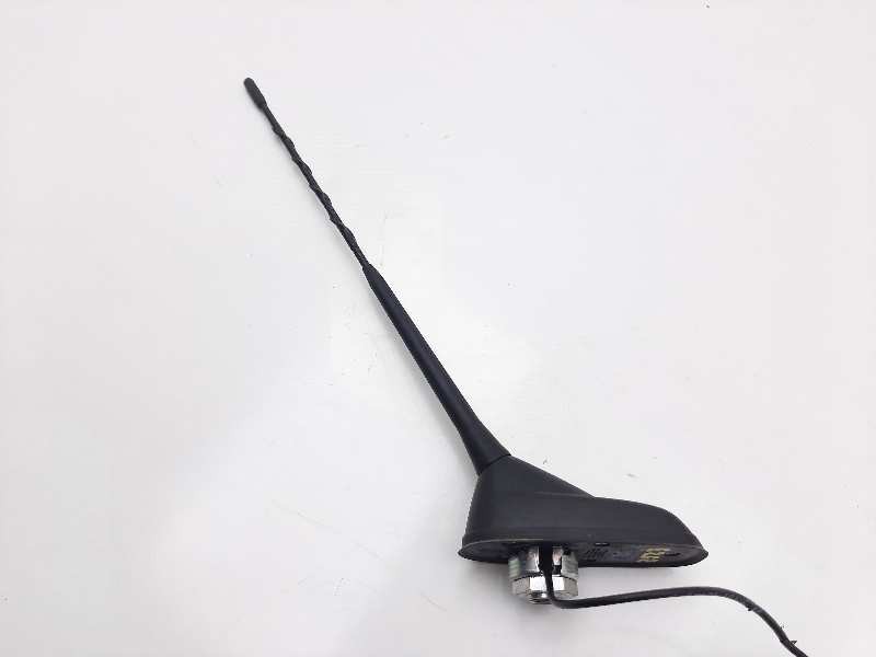 Recambio de antena para peugeot 208 (p2) active referencia OEM IAM 9819667580  