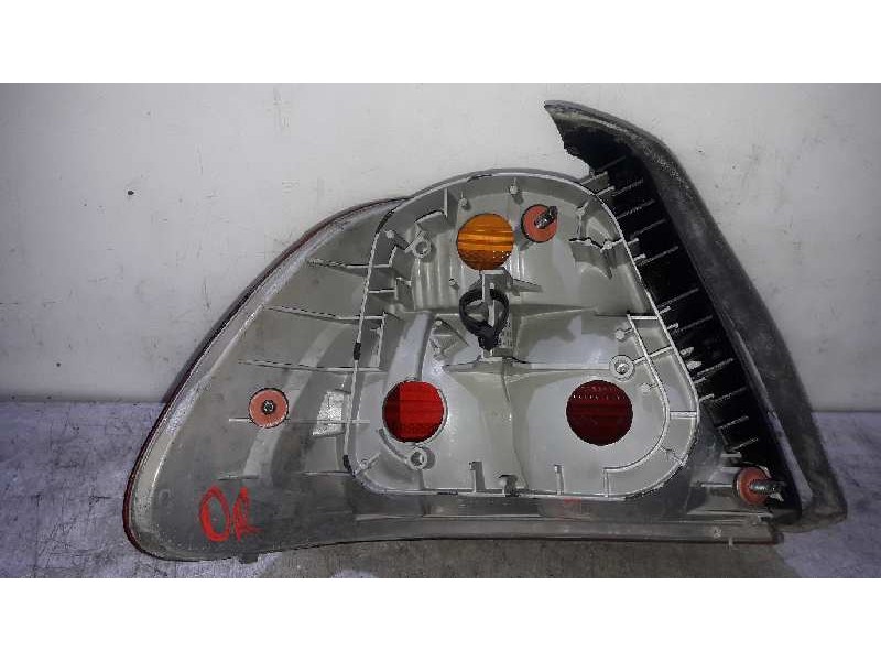 Recambio de piloto trasero derecho para bmw serie 3 berlina (e46) 318i edition advance referencia OEM IAM   