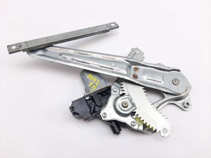 Recambio de elevalunas trasero derecho para nissan juke (f15) acenta referencia OEM IAM 82731CV01C  