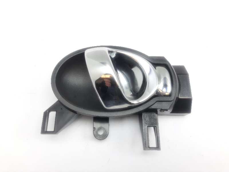 Recambio de maneta interior delantera derecha para nissan juke (f15) acenta referencia OEM IAM 80670BA61A DH65020CP 