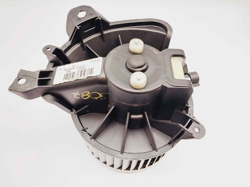 Recambio de motor calefaccion para opel corsa e van referencia OEM IAM 13335075 164230100 