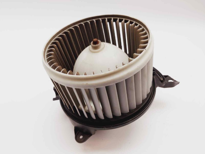 Recambio de motor calefaccion para opel corsa e van referencia OEM IAM 13335075 164230100 