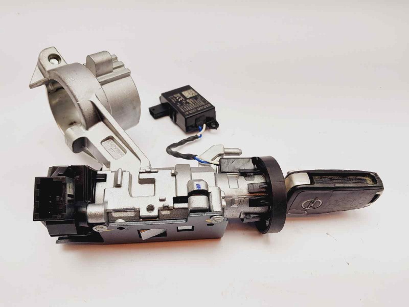 Recambio de conmutador de arranque para opel corsa e van referencia OEM IAM 13496392  