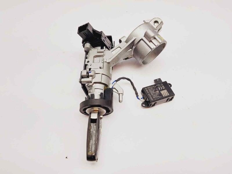 Recambio de conmutador de arranque para opel corsa e van referencia OEM IAM 13496392  