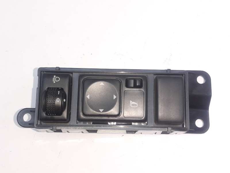 Recambio de mando retrovisor para nissan juke (f15) acenta referencia OEM IAM 681RUBV90A  