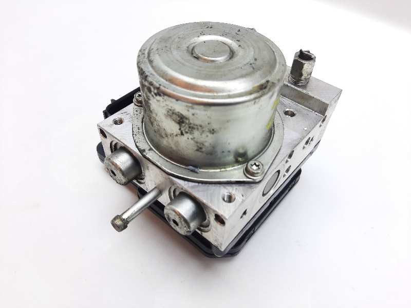Recambio de abs para nissan juke (f15) acenta referencia OEM IAM A98000B51 E2X271291 2X230928