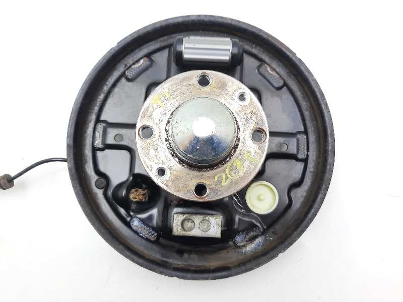 Recambio de mangueta trasera izquierda para peugeot bipper básico referencia OEM IAM   