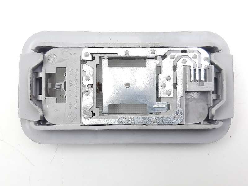 Recambio de luz interior para fiat qubo (300) dynamic referencia OEM IAM 735244962  