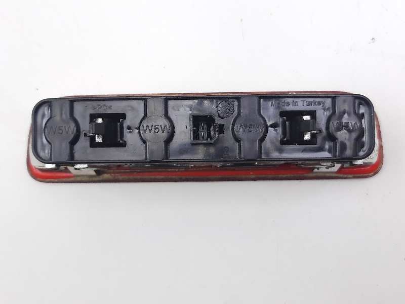 Recambio de luz central de freno para fiat qubo (300) dynamic referencia OEM IAM   