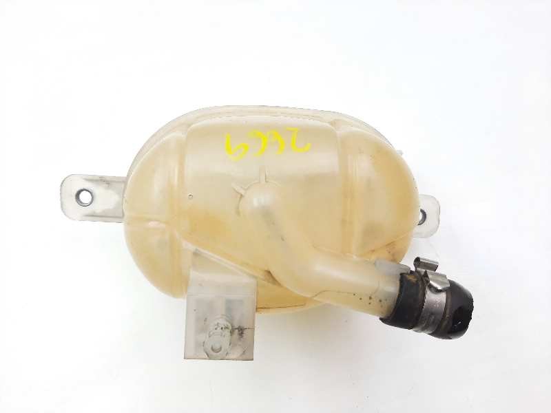 Recambio de deposito expansion para fiat qubo (300) dynamic referencia OEM IAM   