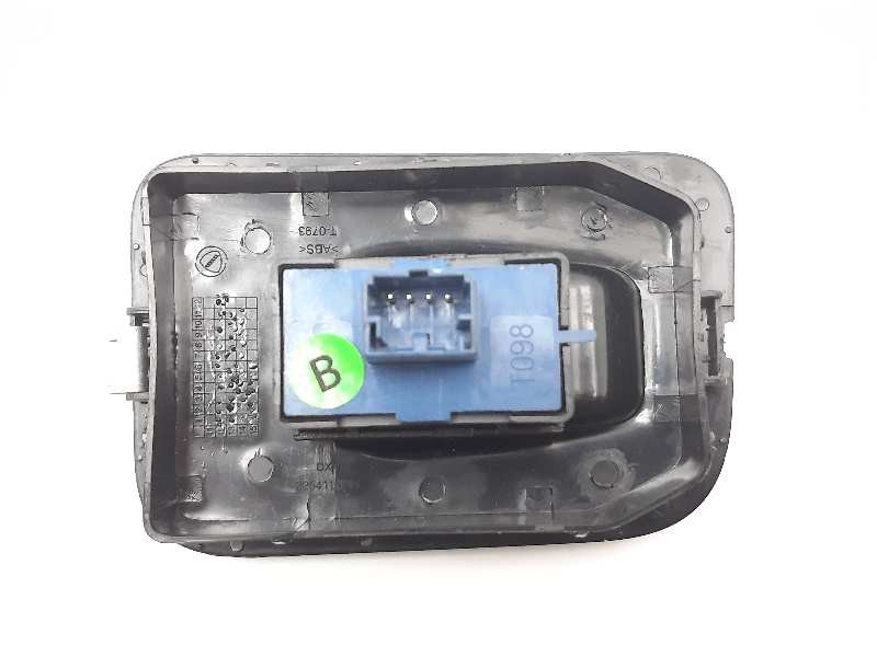 Recambio de mando elevalunas delantero derecho para fiat qubo (300) dynamic referencia OEM IAM 2254110011  