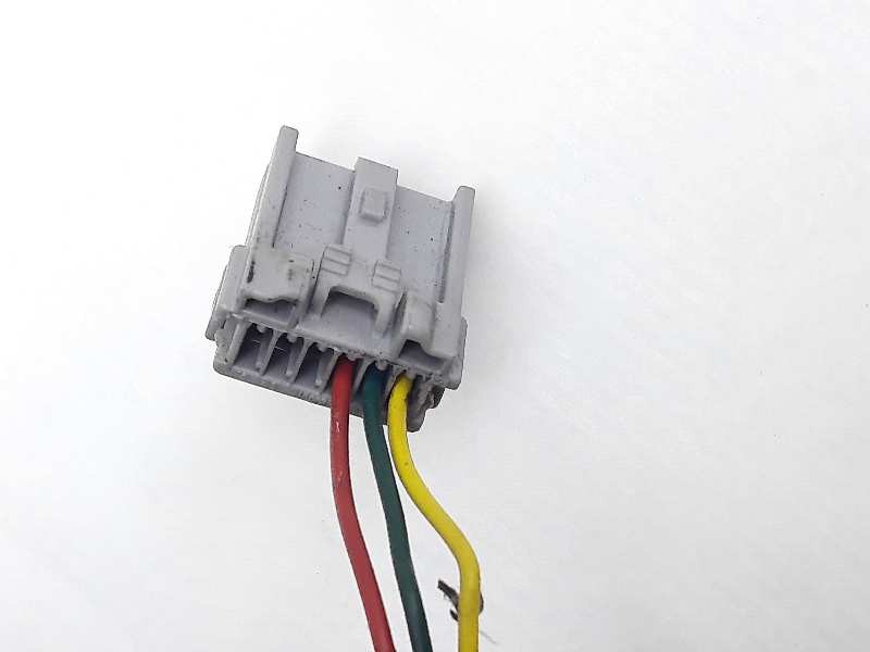 Recambio de retrovisor izquierdo para nissan almera (n16/e) acenta referencia OEM IAM   