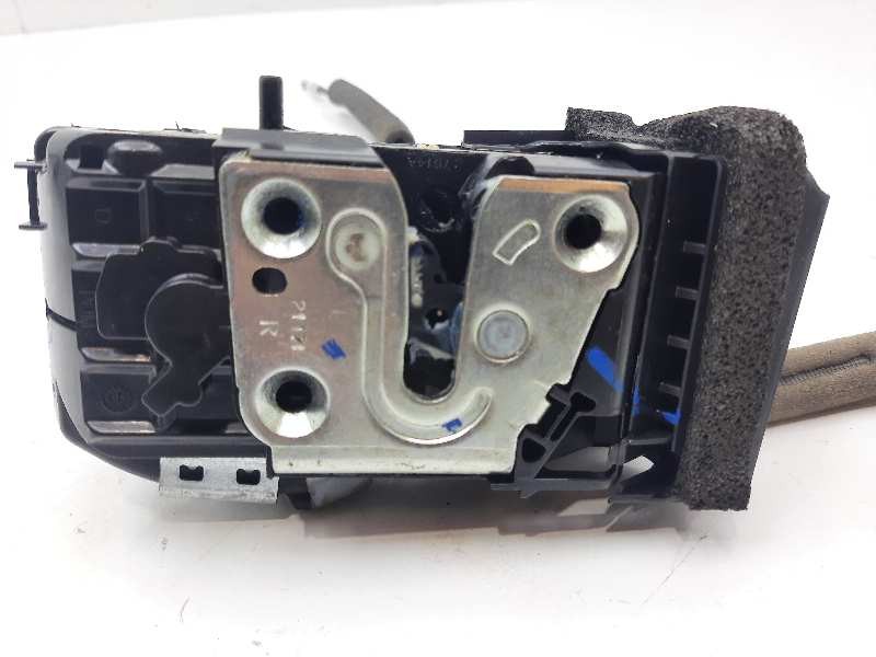 Recambio de cerradura puerta trasera derecha para nissan juke (f15) acenta referencia OEM IAM X12CRRCS 82500BA60B 