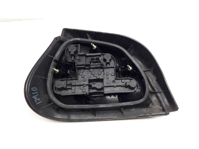 Recambio de piloto trasero derecho para renault megane i fase 2 berlina (ba0) 1.4 16v century referencia OEM IAM   