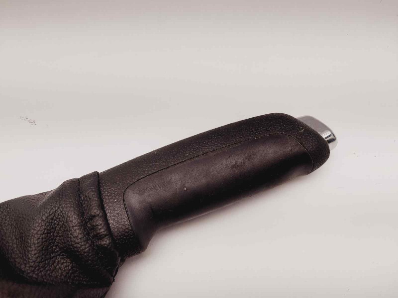 Recambio de palanca freno de mano para opel corsa e van referencia OEM IAM 465681150  