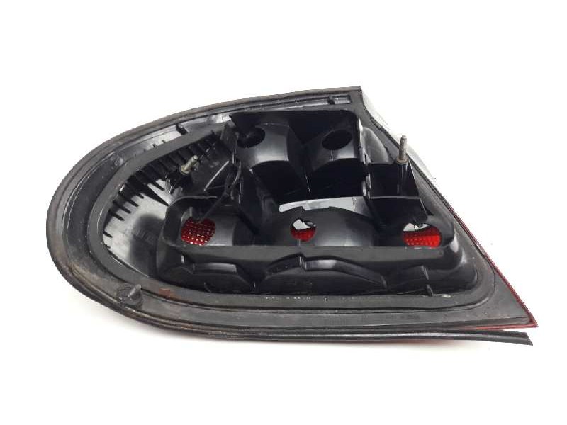 Recambio de piloto trasero derecho para opel tigra 1.6 16v referencia OEM IAM   