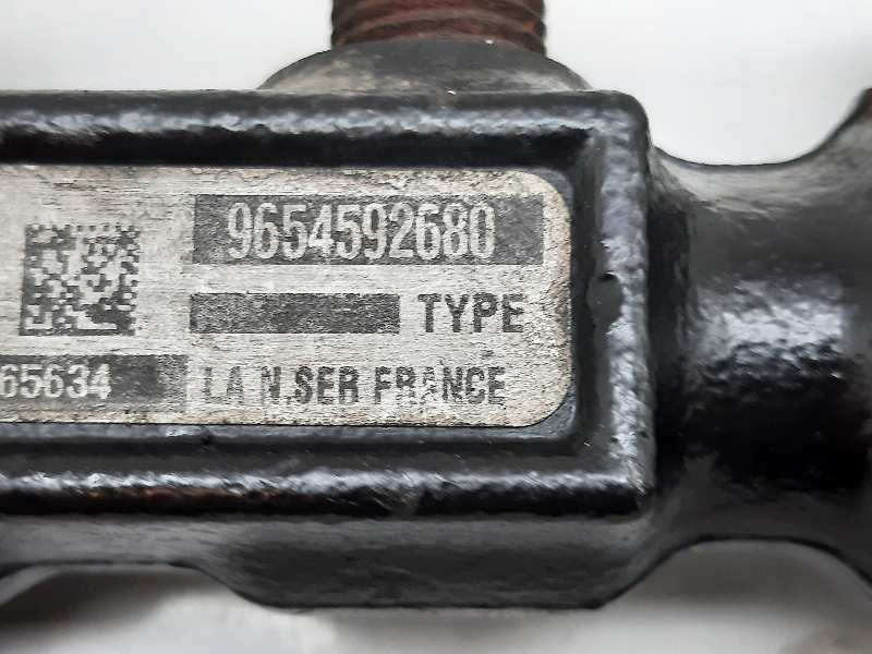 Recambio de rampa inyectora para citroen c4 berlina vtr plus referencia OEM IAM 9654592680  