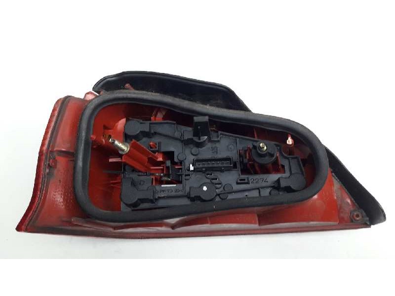 Recambio de piloto trasero derecho para peugeot 106 (s2) kid d referencia OEM IAM   