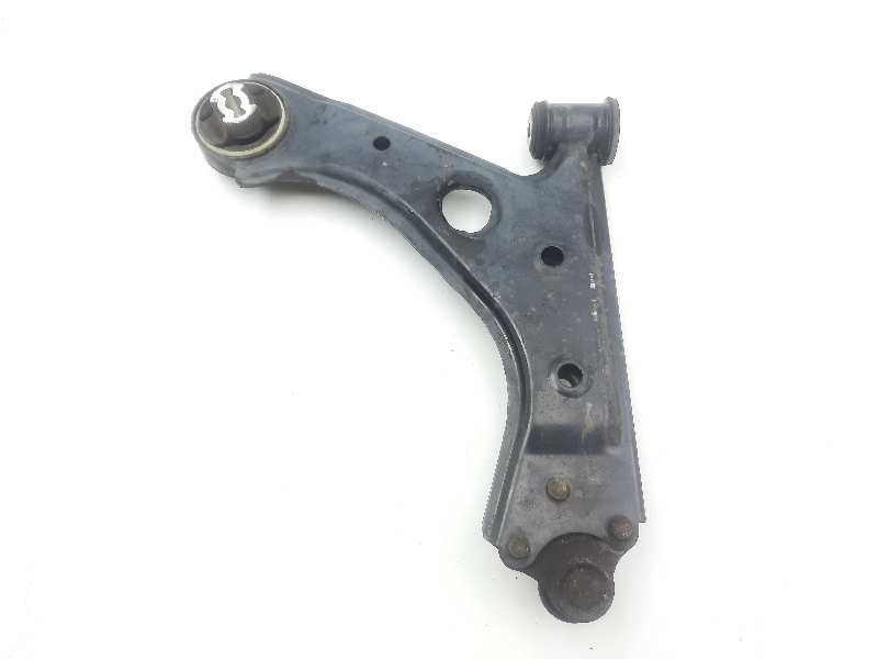 Recambio de brazo suspension inferior delantero izquierdo para fiat qubo (300) dynamic referencia OEM IAM 352116  