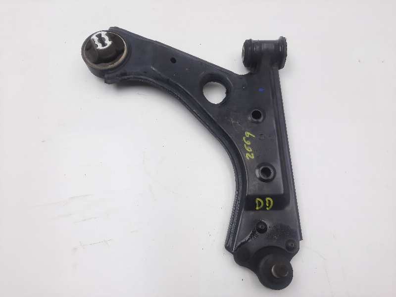 Recambio de brazo suspension inferior delantero derecho para fiat qubo (300) dynamic referencia OEM IAM   