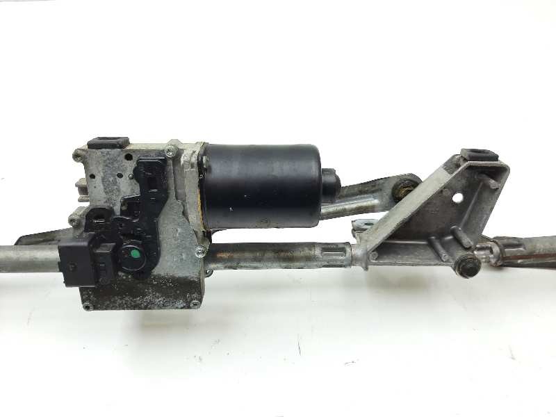 Recambio de motor limpia delantero para citroen c4 berlina vtr plus referencia OEM IAM 40463812V  
