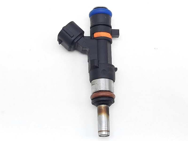 Recambio de inyector para renault clio iv limited referencia OEM IAM 175201470R 0280158366 